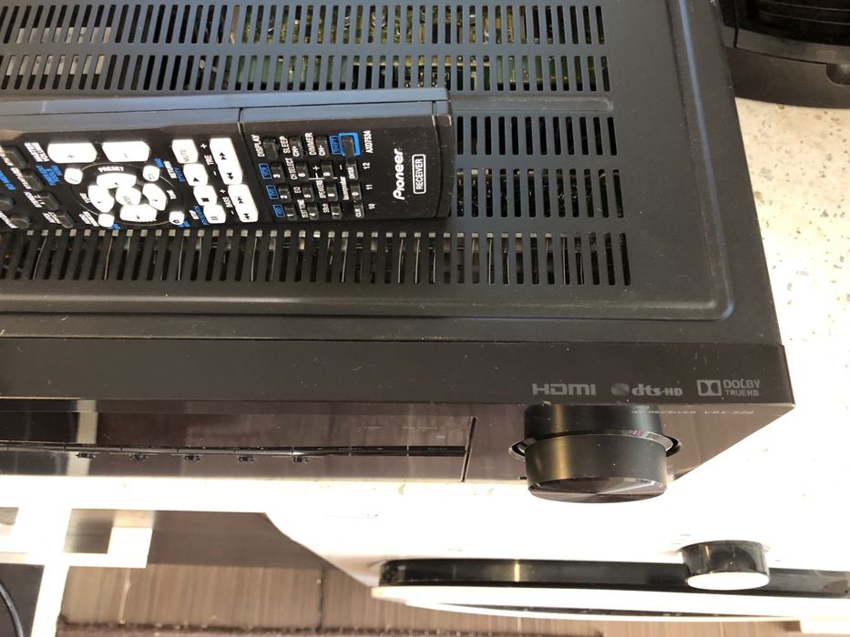 Pioneer VSX-529 resiver