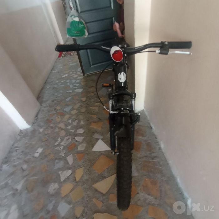 Новый почти неиспользованный