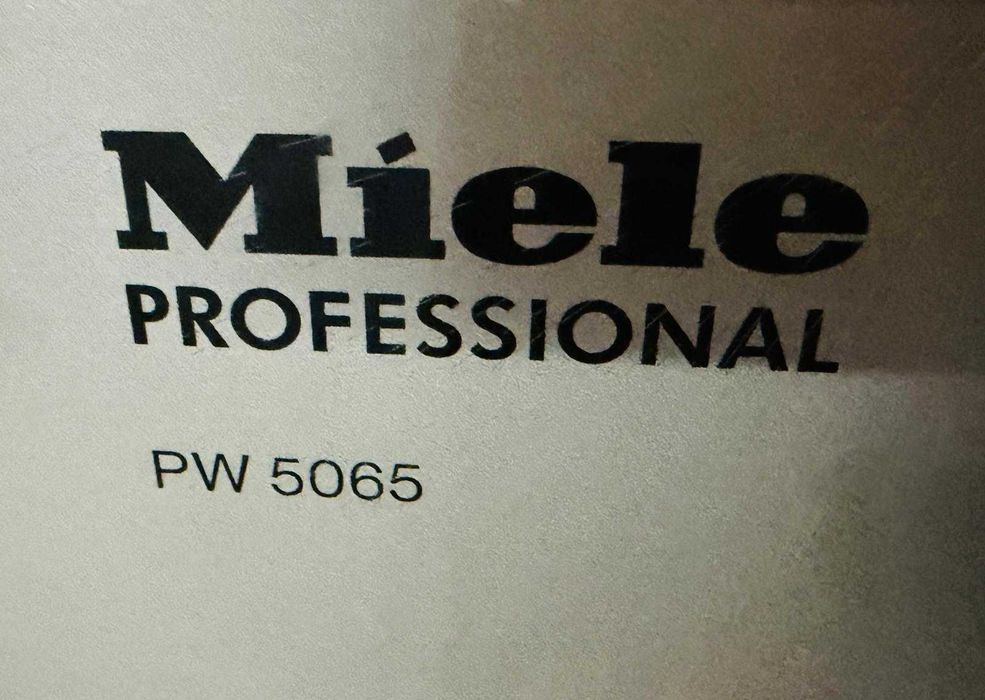Проф.пералня "Miele"