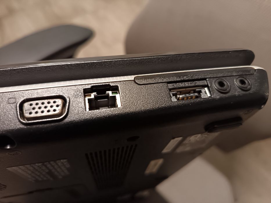 Laptop Toshiba 17 inch stare foarte buna