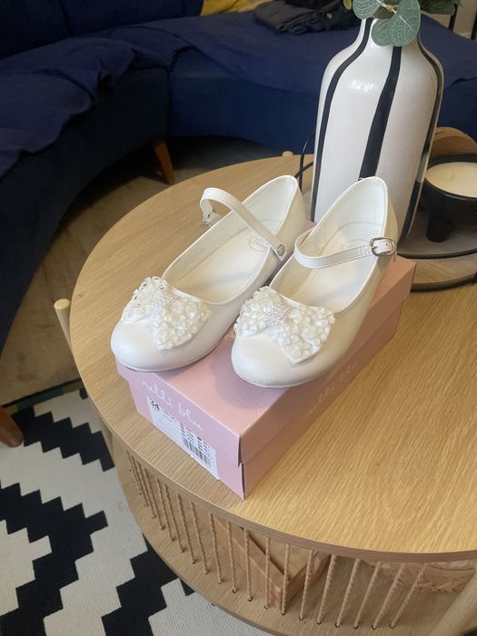 Pantofi/balerini fetita albi 34
