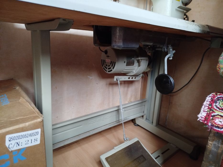 Tikuv mashinasi zoje sotiladi