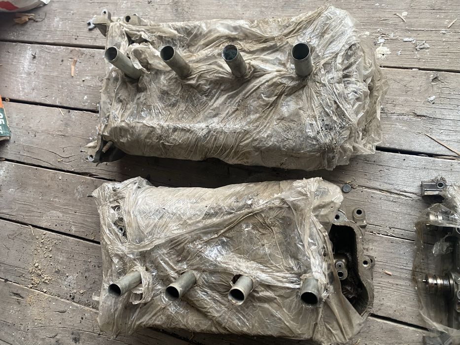 Тойота 200 матор 4.6обёьм