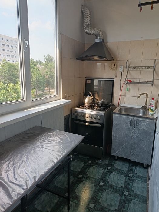 Сдам 1 ком квартиру ТТЗ 1  дом 40 все удобства есть,
