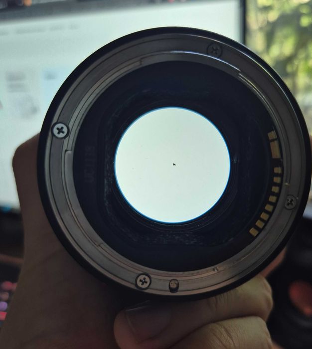 Продам Объектив Canon EF 135mm f/2L