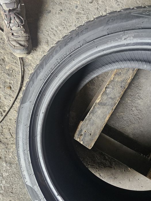 2 anvelope iarna 275 40 18 Pirelli 2021