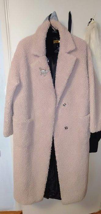 Продаю шубку Тедди классный пуховик теплый легкий