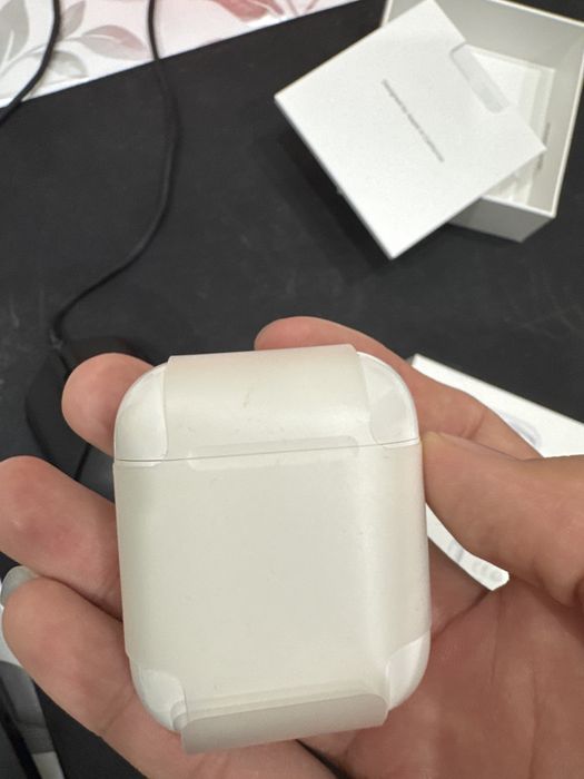 air pods 1 оч старые