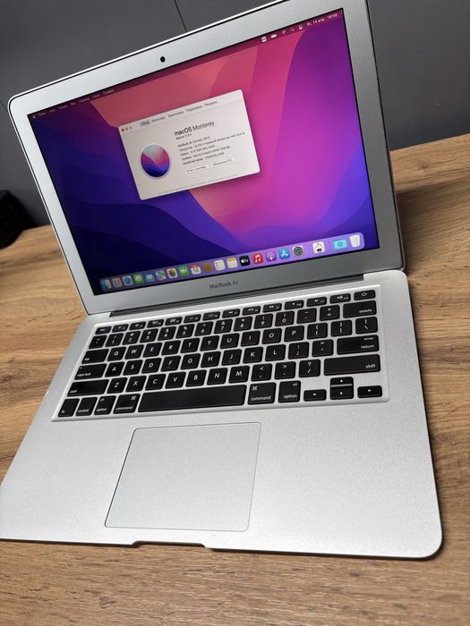 MacBook Air 2017 год / i5 / озу 8