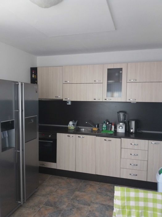 Дава се под наем Къща в Варна, Галата - 140 кв.м за 847.62 € - Снимка #4