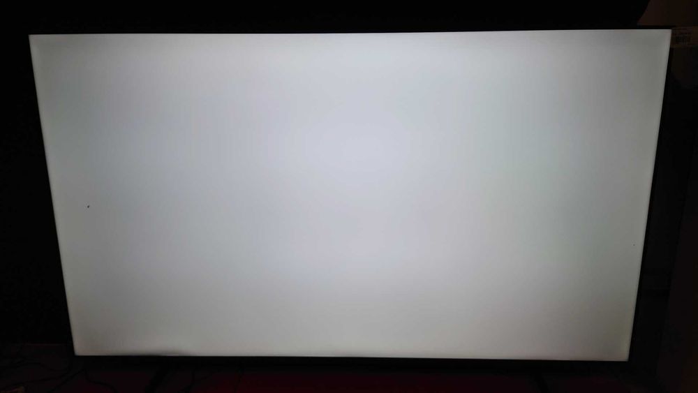 Televizor Smart SAMSUNG LED 65U8072F Ecran Masiv 163 cm Crystal UHD 4K HDR Smart TV Generatie 2025 WiFi Clasa G Garantie Reselecto