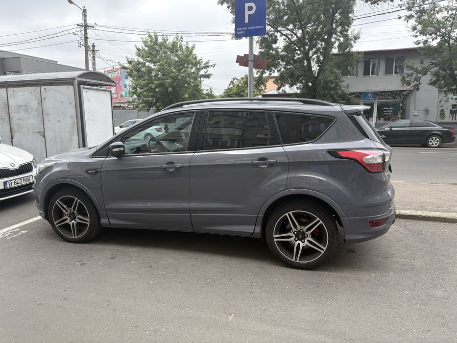 FORD Kuga 2019 — imagine 2