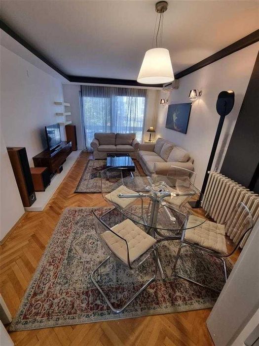 Дава се под наем Тристаен апартамент в Пловдив, Кючук Париж - 71 кв.м за 341.7 € - Снимка #1