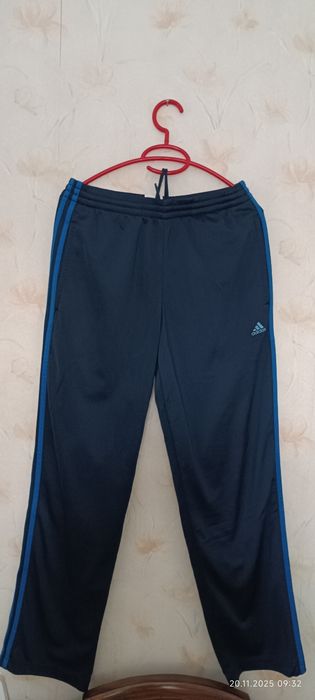 Анцунг Адидас син