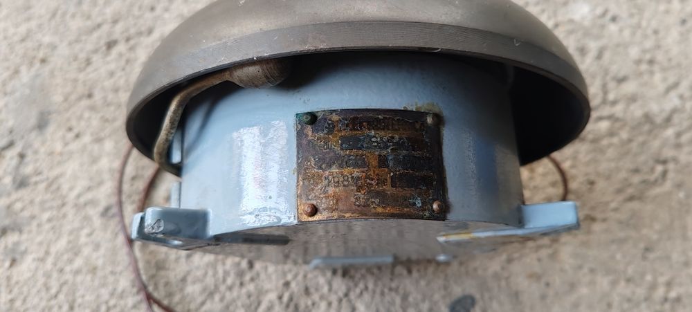 Голям корабен звънец