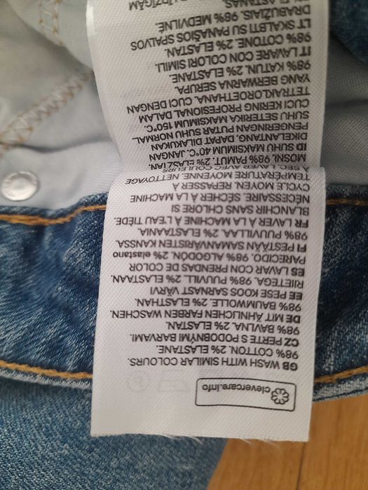 Fusta blugi, H&M, 80 lei