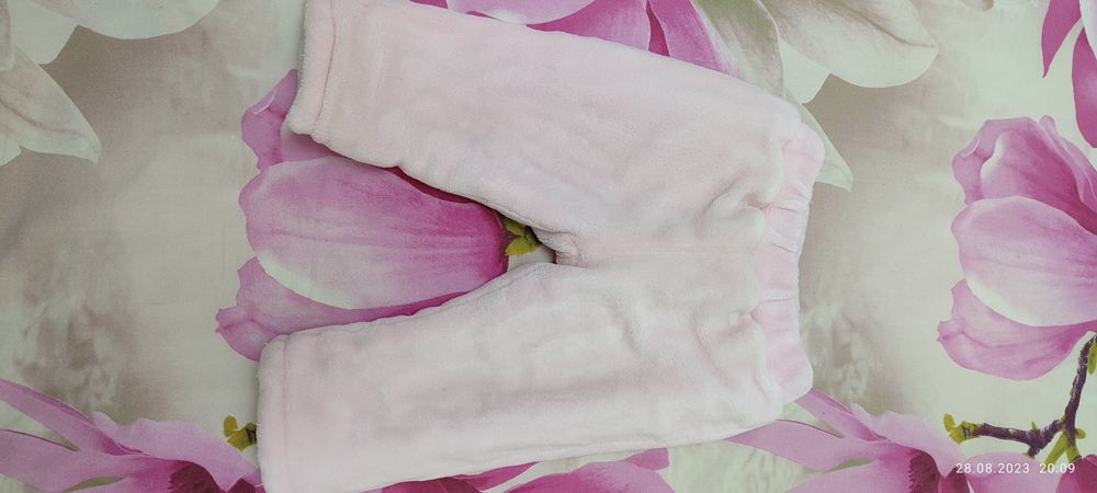 Осенний теплый костюм для девочки