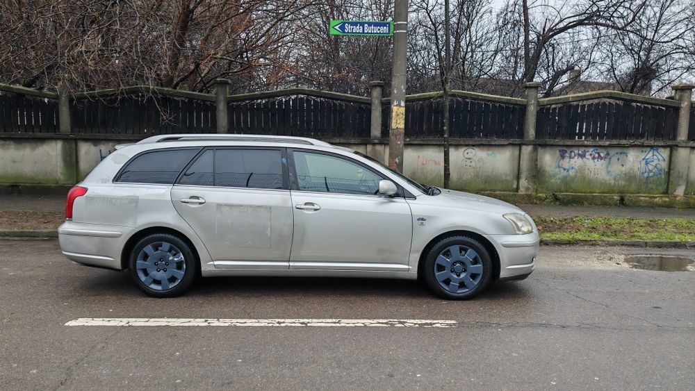 Toyota Avensis 2.0