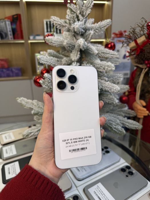 Iphone 16 pro max 256 gb e-sim