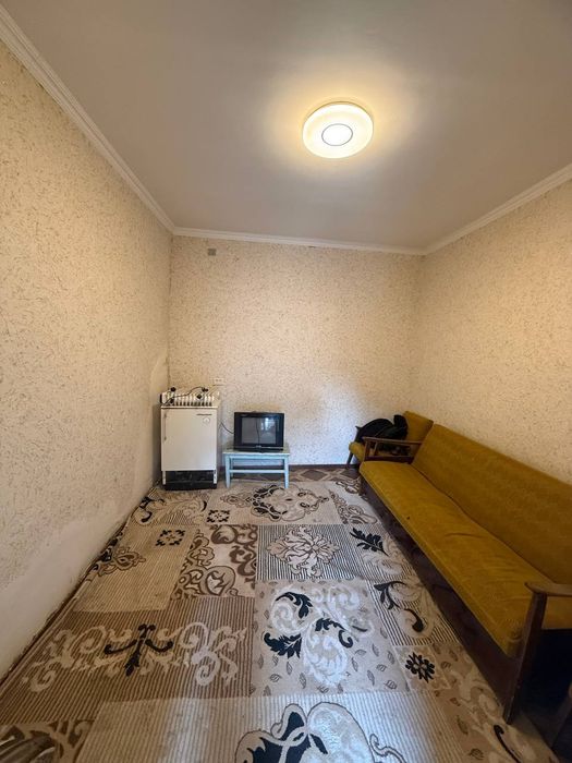 Сдается(ижарага) 1х ком без двора,Таксаматорная,ор Президентская школа