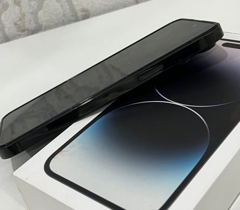 iPhone 14 pro max все в родном