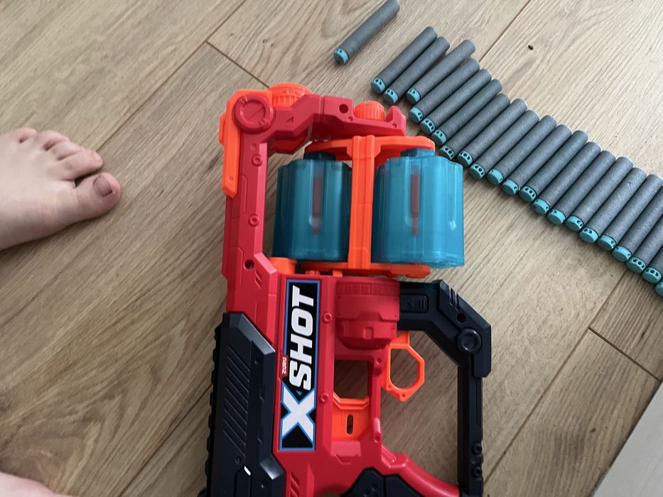 Vând pușcă și pistol xshot