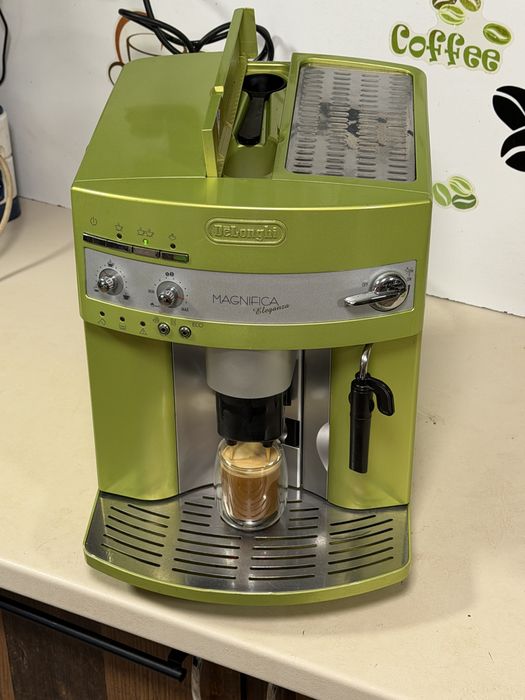 Кафемашина кафе автомат delonghi с гаранция