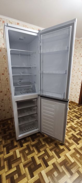 Продам новый холодильник