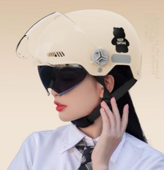 Мотошлемы и Каски