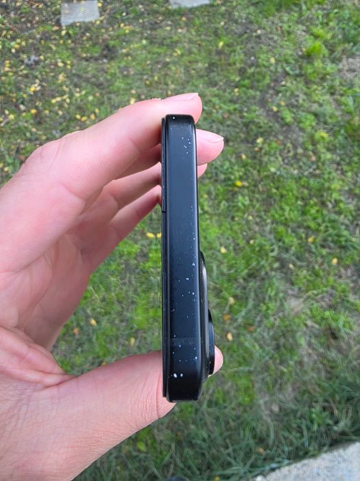 Iphone 15 256gb black пълен комплект