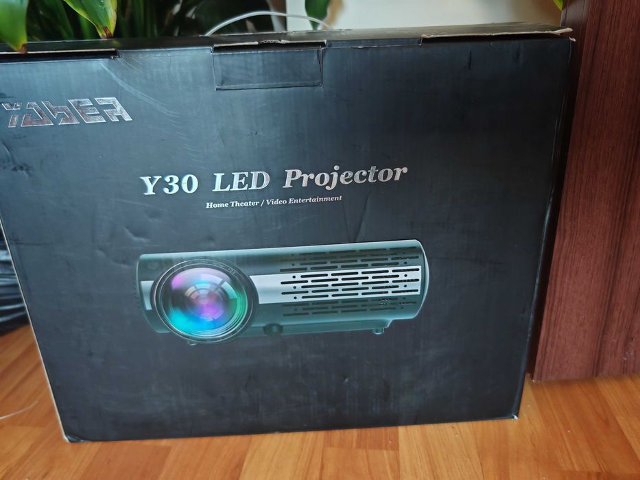 Yaber Y30 Full HD LED проектор – домашно кино, 4K поддръжка