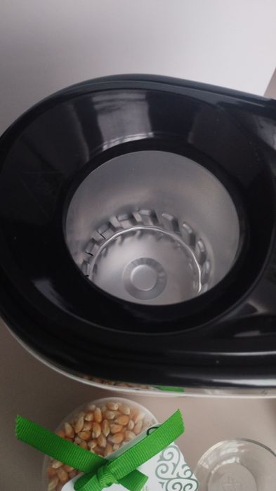 Продам домашнюю попкорницу