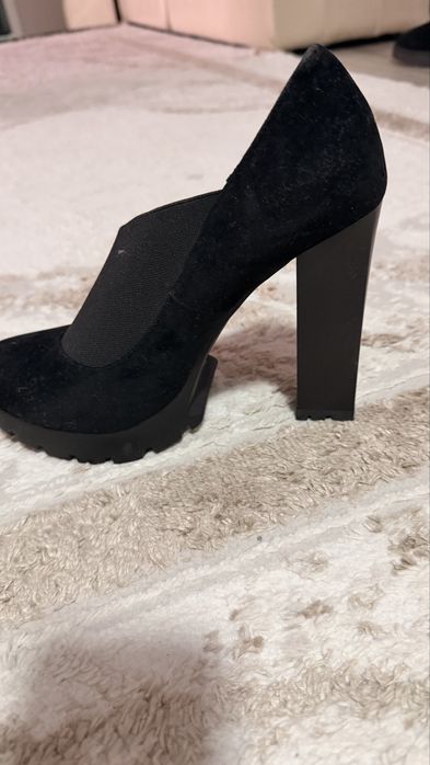 Ботильоны на платформе