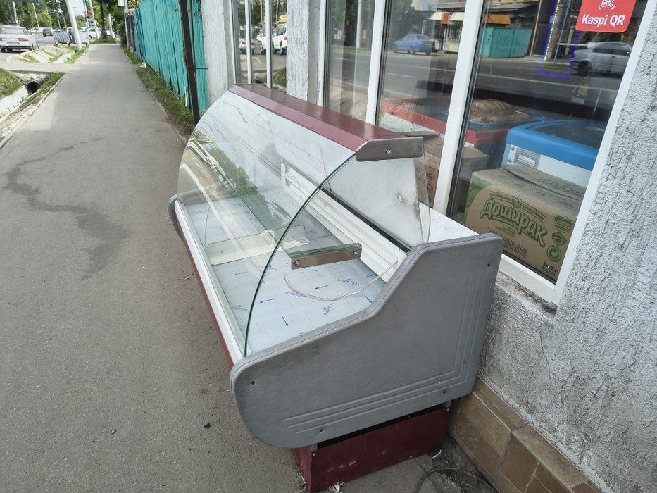 Продам холодильник