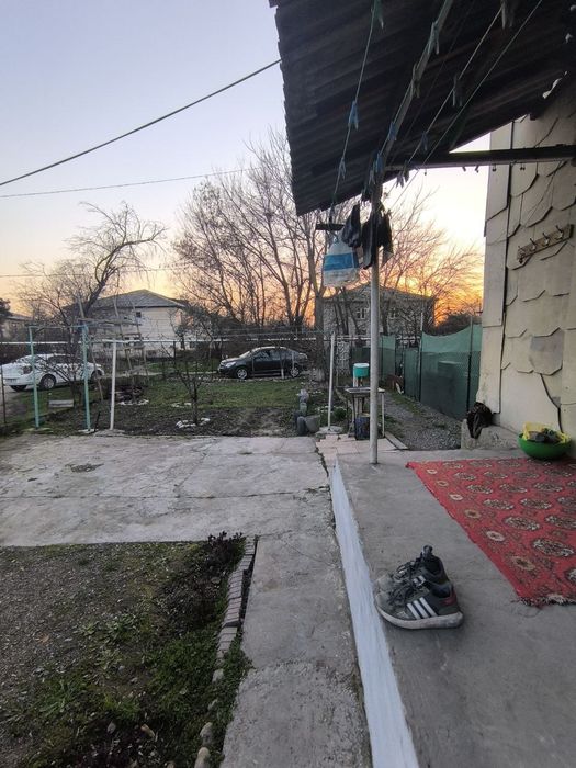 Продам 3 комнатную квартиру. Спутник -3. Первый этаж. 51 кв м