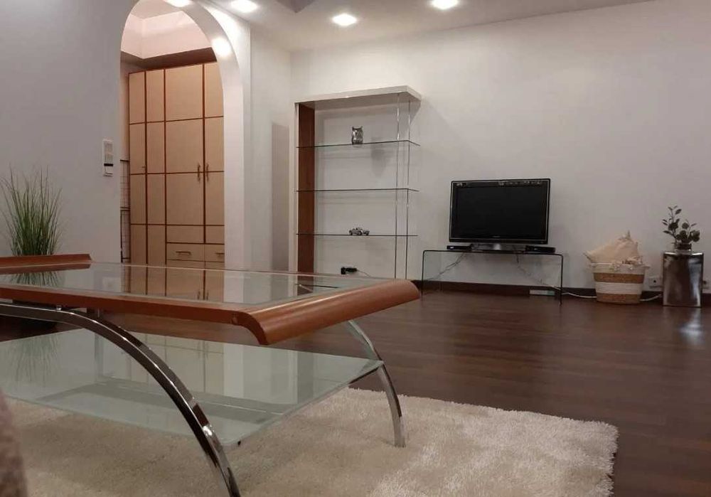 Дава се под наем Двустаен апартамент в Пловдив, Беломорски - 60 кв.м за 275.4 € - Снимка #1