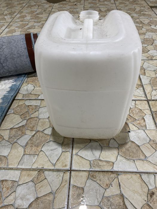 Канистра 20литр бу