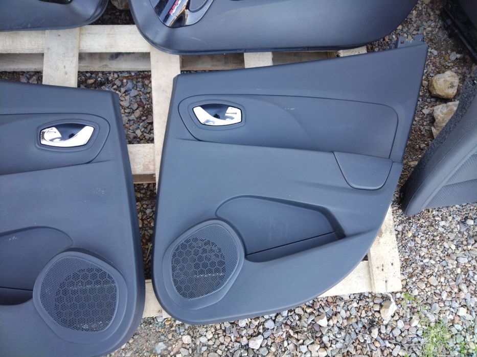 Кори за врати Рено Клио IV (2012-2016г.)/ Renault Clio 4