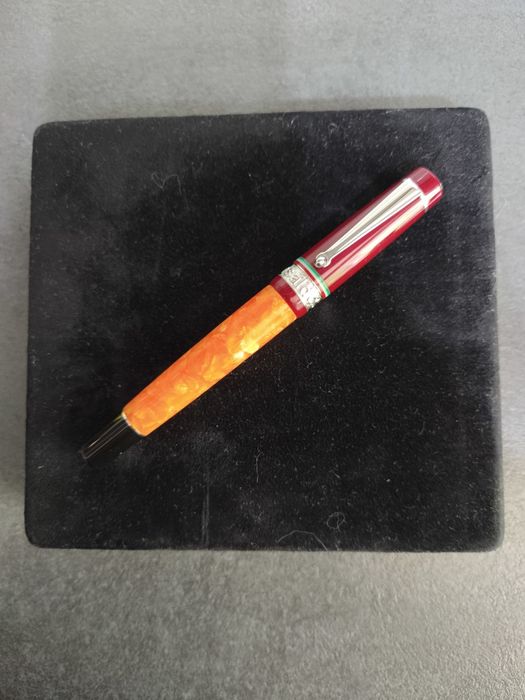 Stilou Delta Dolce Vita Ediție Limitată