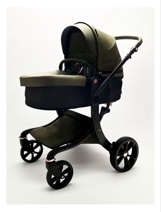 Продам коляску из экокожи