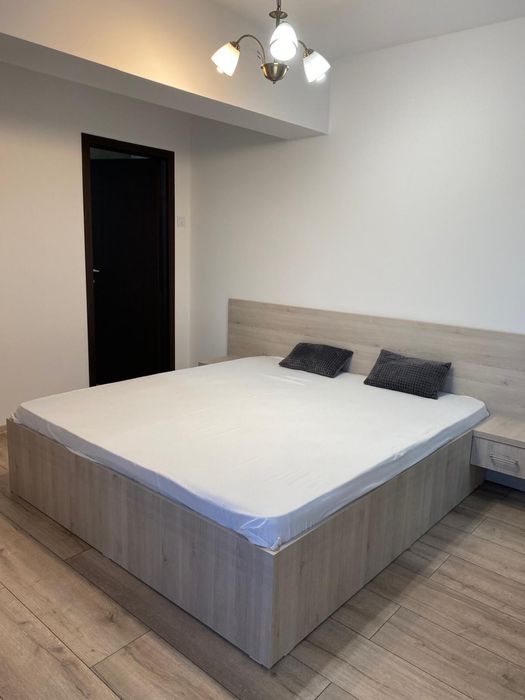 Proprietar, inchiriez apartament in Pitesti zona Trivale Montanstar 2 camere, decomandat, loc parcare subteran,complet mobilat si utilat