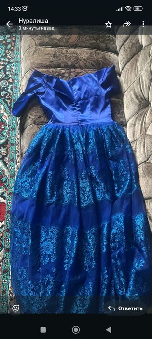 Платье б/у, лёгкие, красивые