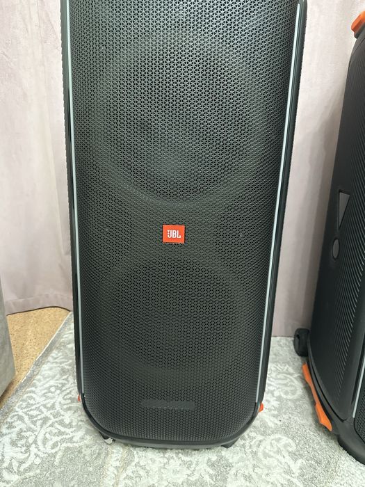 Продам JBL PARTY BOX 710 новый