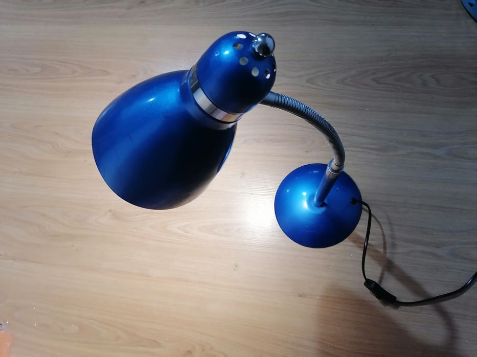 Нощна лампа запазена