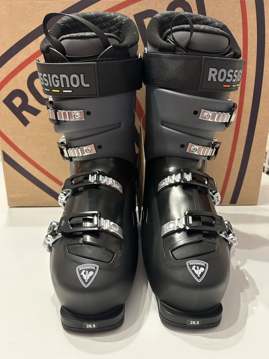 Clapari schi pentru barbati 28,5 sau 42,5/43 noi