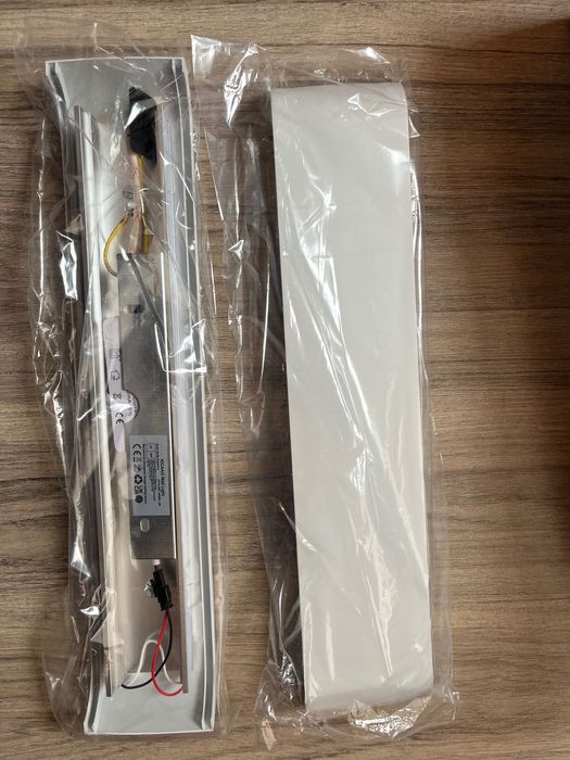 Модерен LED стенен аплик KICAAO – 2 броя (15.7 инча, 20W, 3000K)