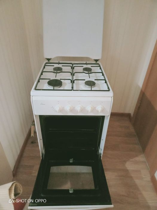 Продам газ плиту в хорошем состояний.
