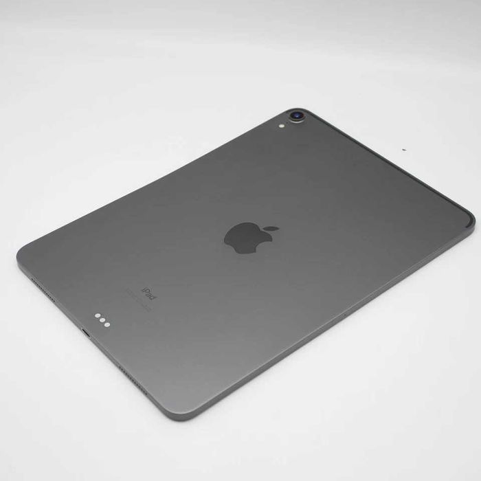 iPad Pro (11") Space Gray 512 GB