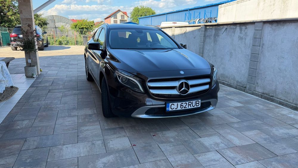 Mercedes-Benz GLA 200d