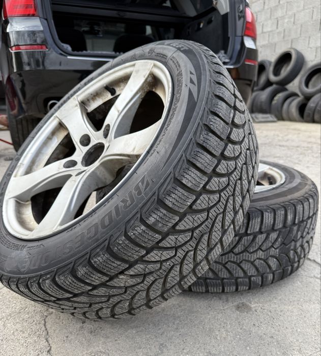 Jante bmw 17 cu cauciucuri iarna 225/50/17